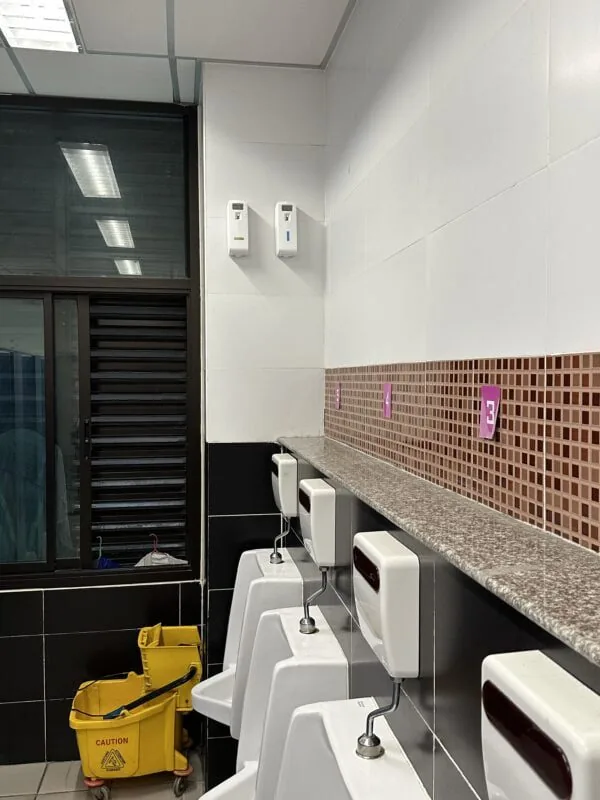น้ำหอมดับกลิ่นห้องน้ำ4